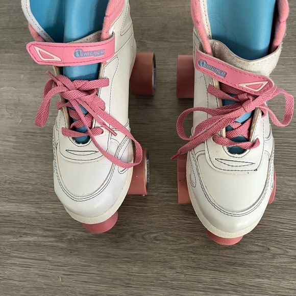 Chicago Girl Quad Roller Skates - Picture 3 of 9